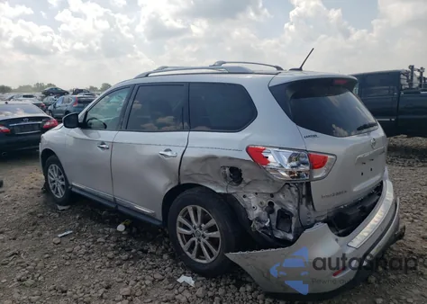 2015 Nissan Pathfinder S z USA, uszkodzony, nr VIN 5N1AR2MM7FC618566